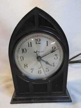 ANTQ~HAMMOND~RAVENSWOOD ELECTRIC MANTEL CLOCK~GOTHIC-STYLE BAKELITE CASE~PARTS
